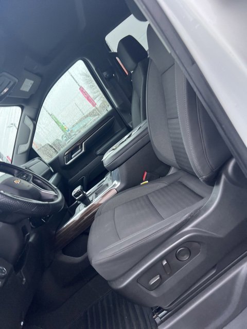 Used 2022 Chevrolet Silverado 1500 LT w/ Z71 Off-Road Package image 13