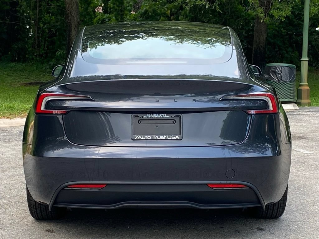 Used 2026 Tesla Model 3 AWD/4WD image 8