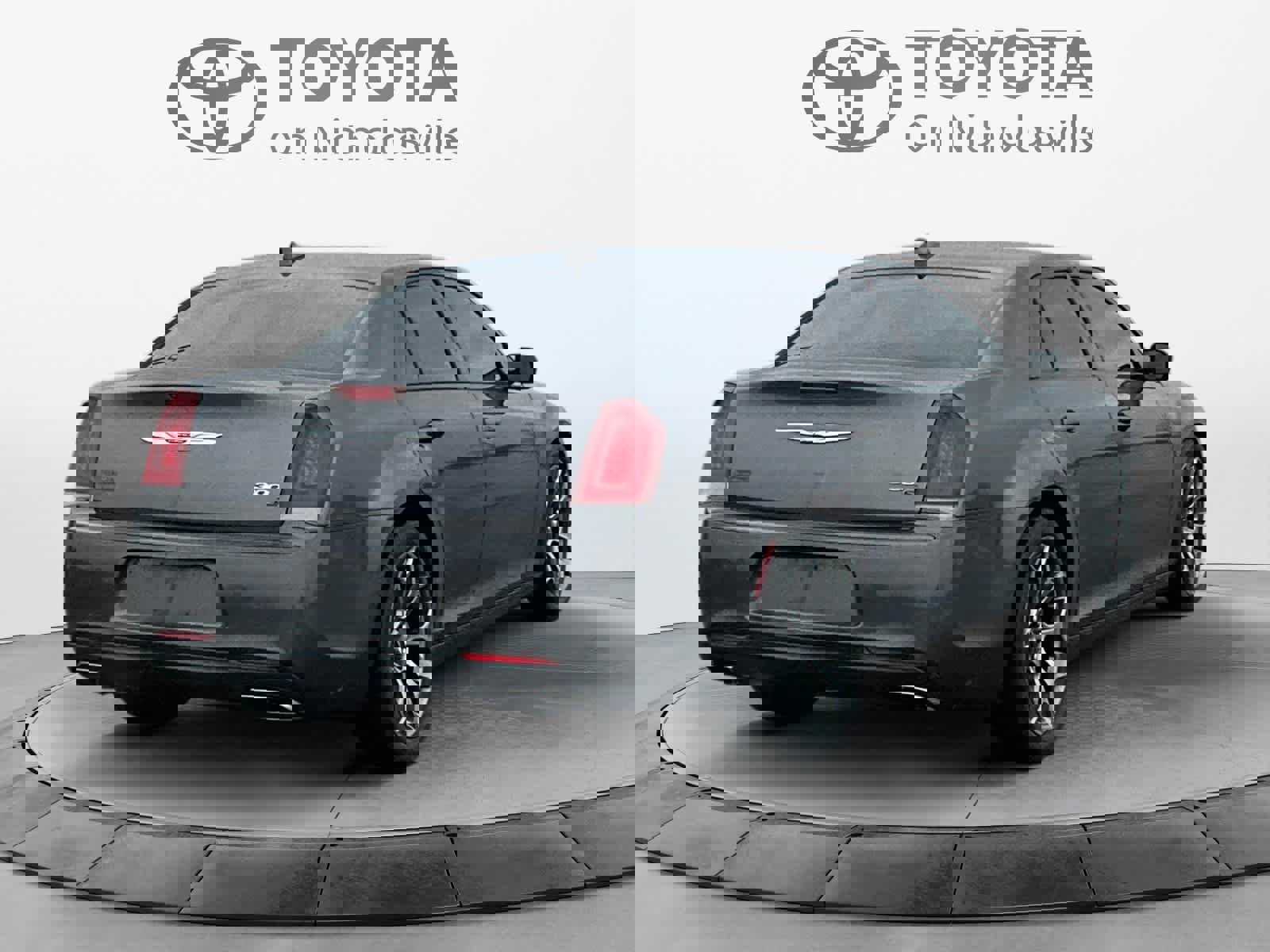 Used 2016 Chrysler 300 S image 6