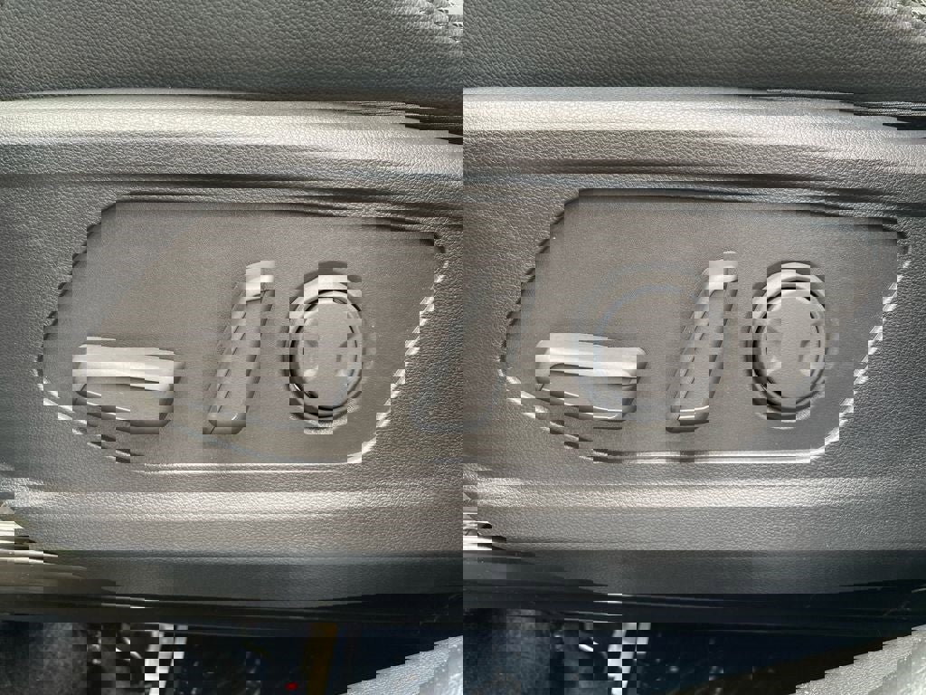 New 2024 Hyundai Santa Cruz Limited image 12