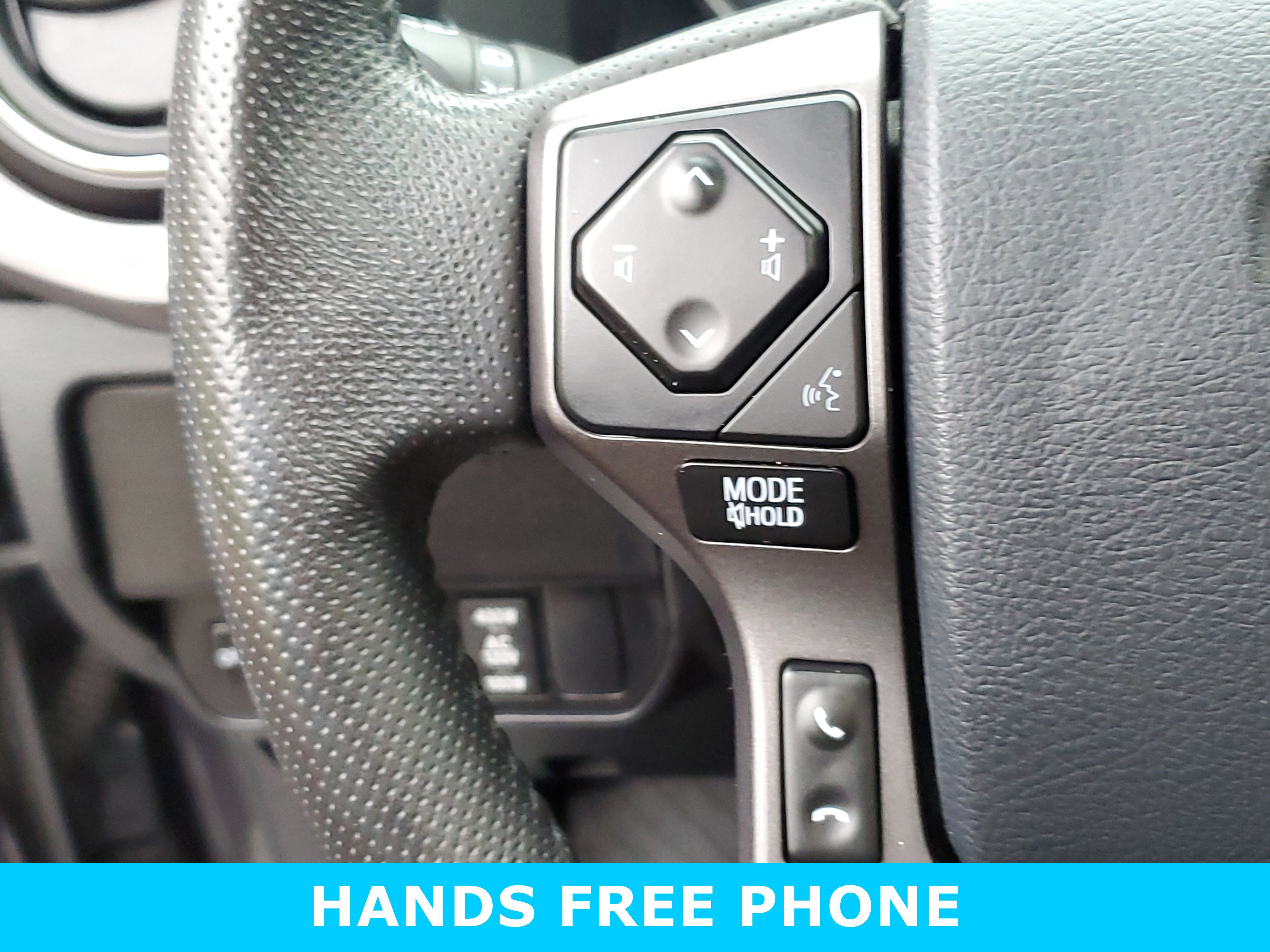 Used 2020 Toyota Tacoma TRD Off-Road image 13