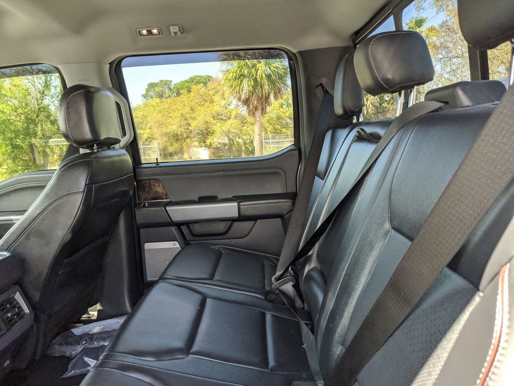 Used 2023 Ford F350 Lariat w/ Lariat Ultimate Package image 17