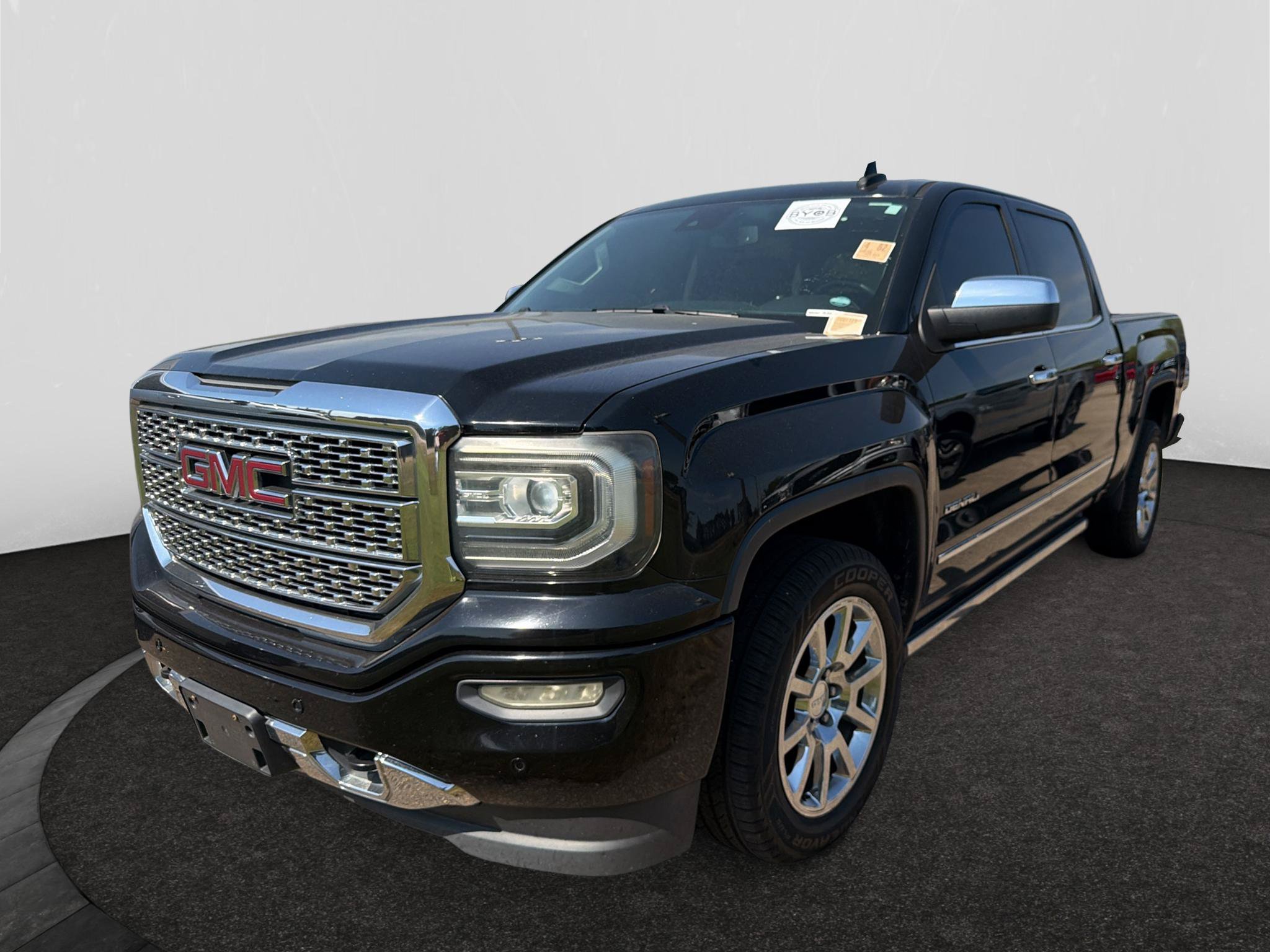 Used 2016 GMC Sierra 1500 Denali w/ Enhanced Driver Alert Package RWD image 1