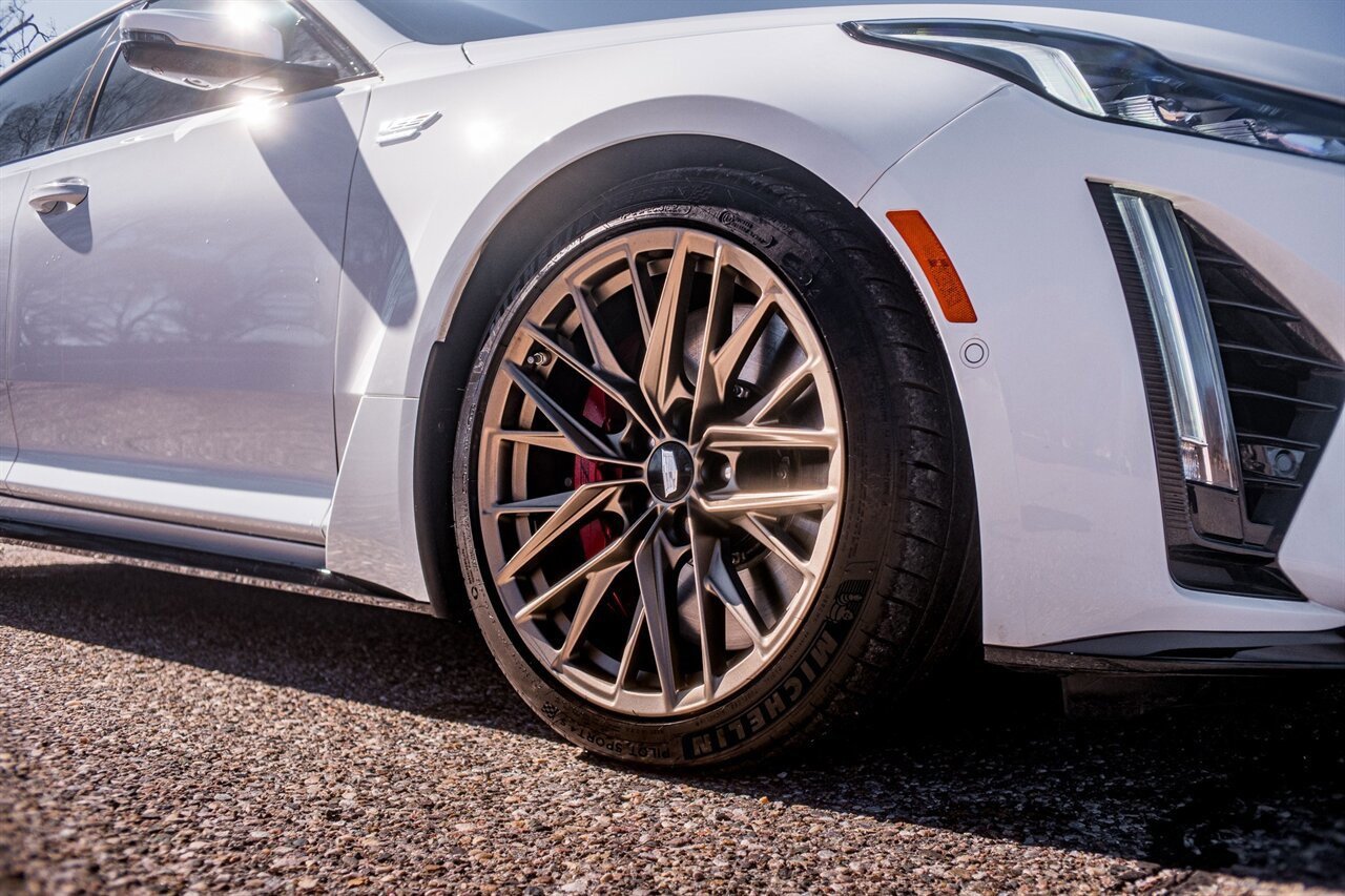 Used 2024 Cadillac CT5 V Blackwing w/ Super Cruise 2 Package image 10