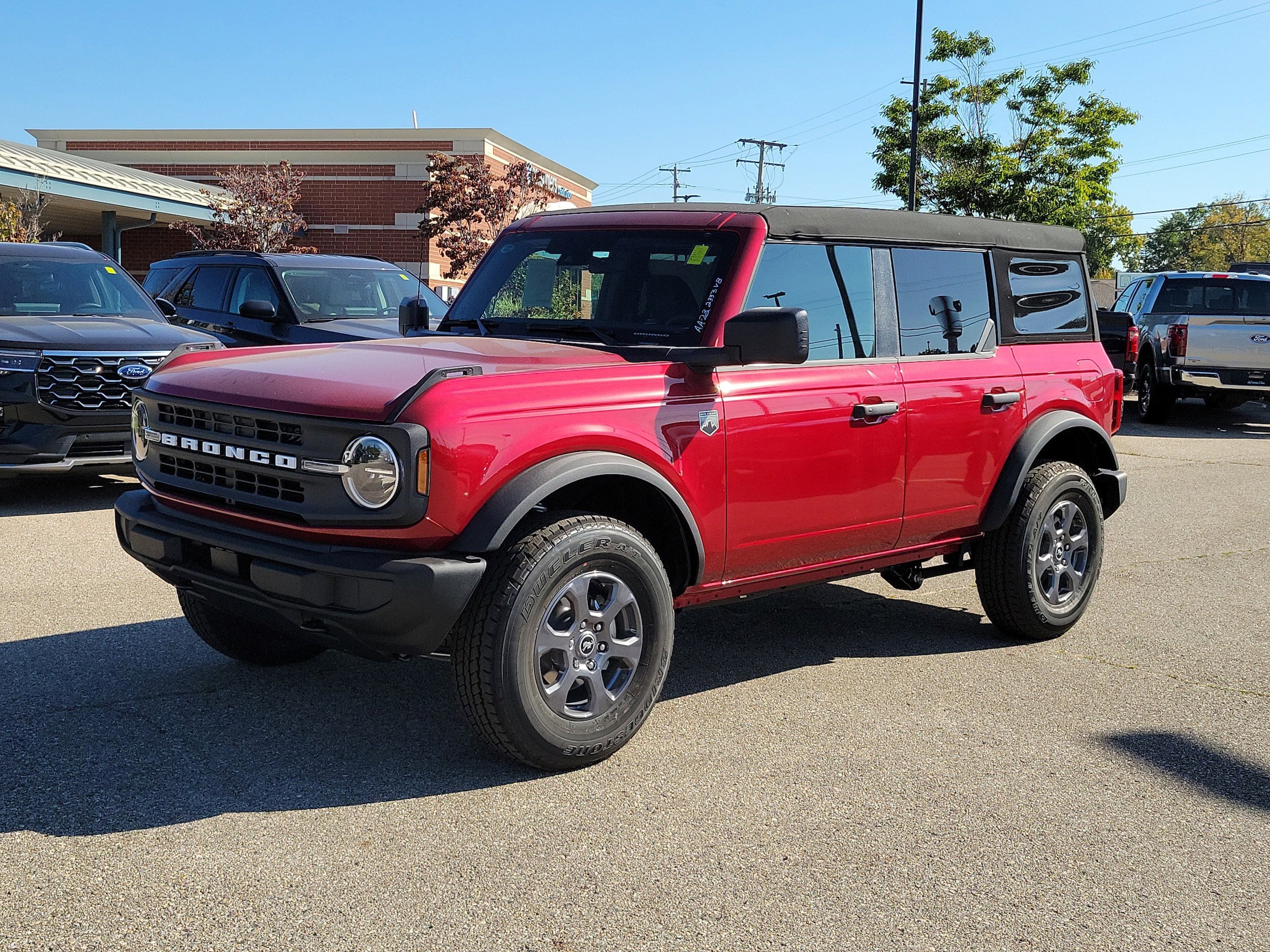 New 2025 Ford Bronco Big Bend image 9