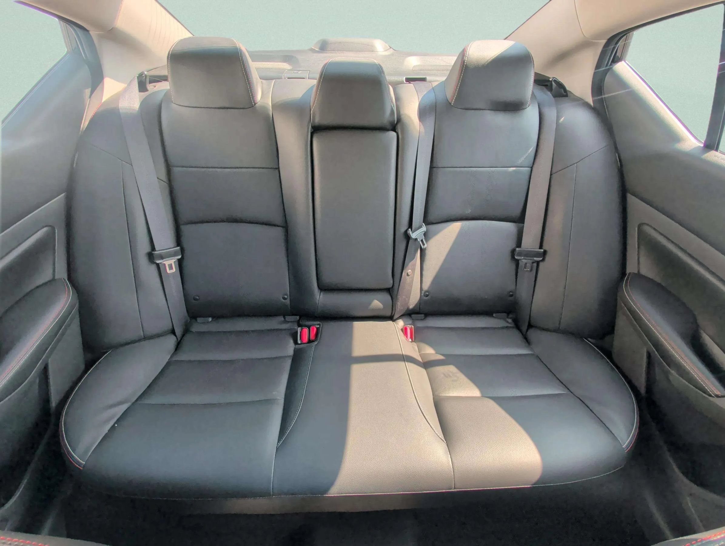 Used 2023 Nissan Altima 2.0 SR FWD image 33
