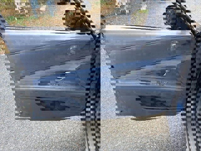 Used 2023 Hyundai Elantra SEL image 16