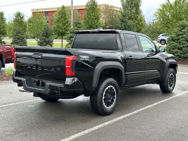 Used 2024 Toyota Tacoma TRD Off-Road AWD/4WD image 22