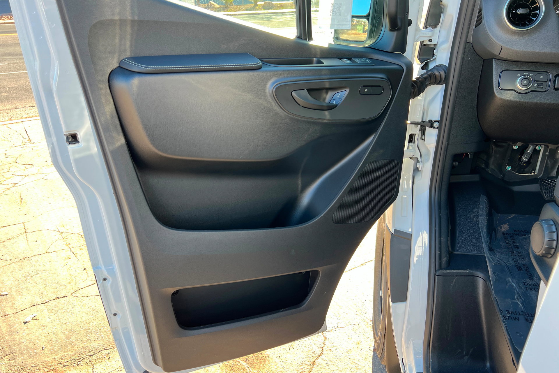 New 2026 Mercedes-Benz Sprinter 2500 image 10