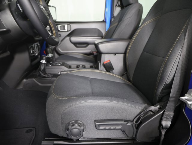 Used 2024 Jeep Wrangler Sport S image 4