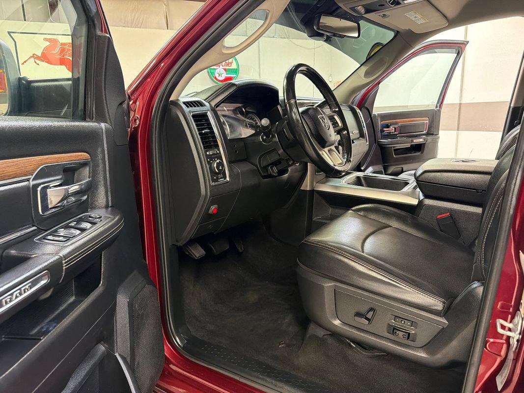 Used 2017 RAM 2500 Laramie w/ Sport Appearance Group AWD/4WD image 25