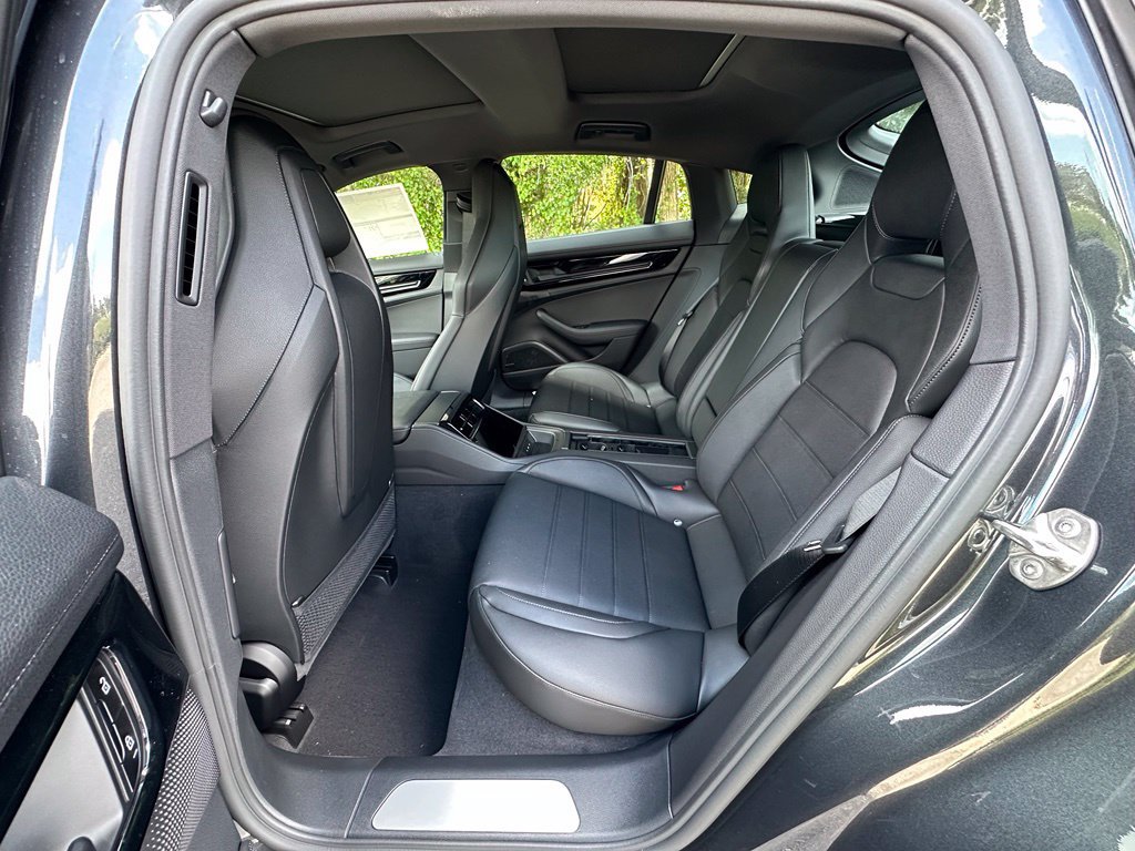New 2026 Porsche Panamera 4 AWD/4WD image 11