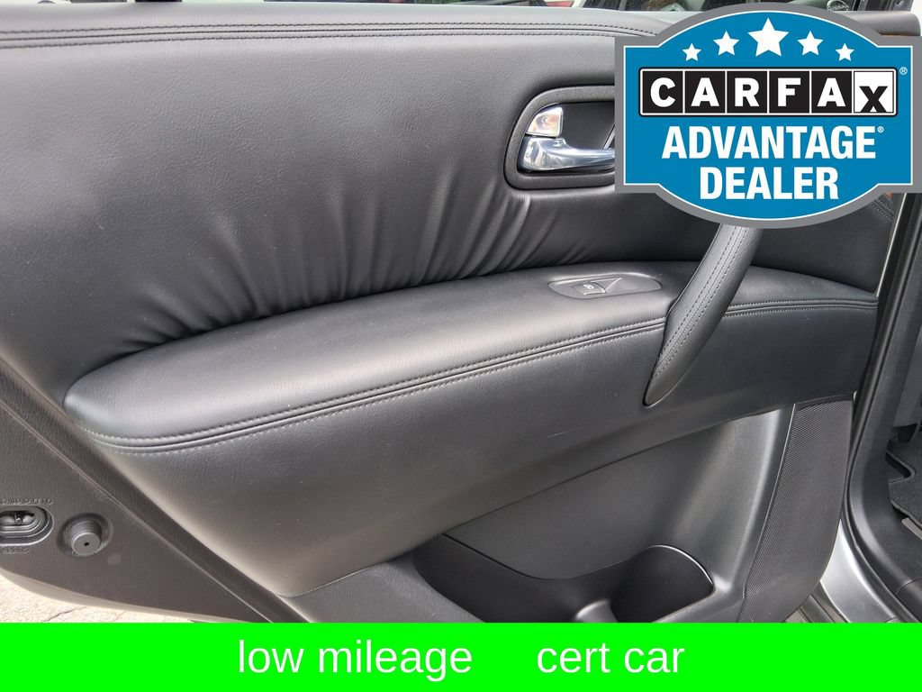 Certified 2024 Nissan Armada SL w/ Captain's Chairs Package AWD/4WD image 33