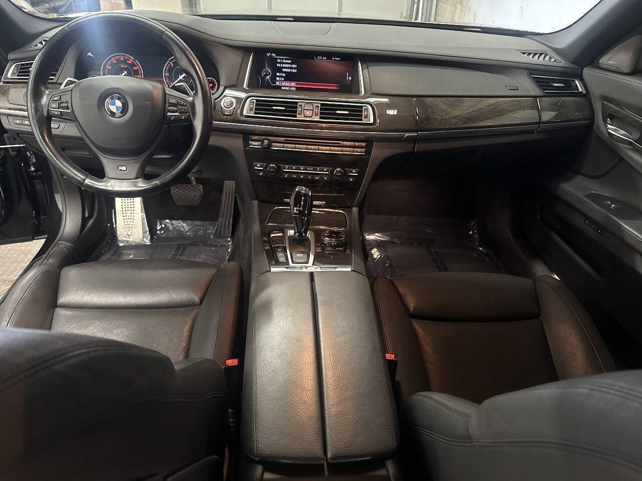 Used 2015 BMW 740Ld xDrive AWD/4WD image 8