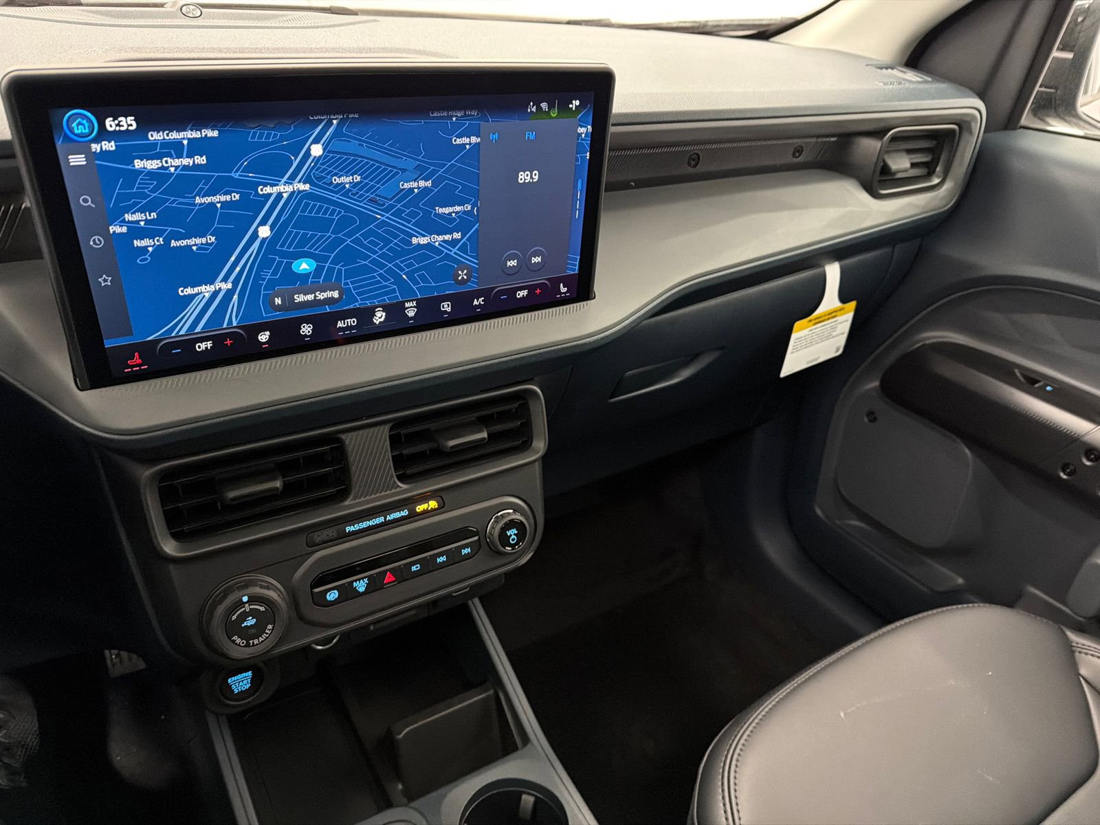 New 2026 Ford Maverick Lariat w/ Black Appearance Package image 24