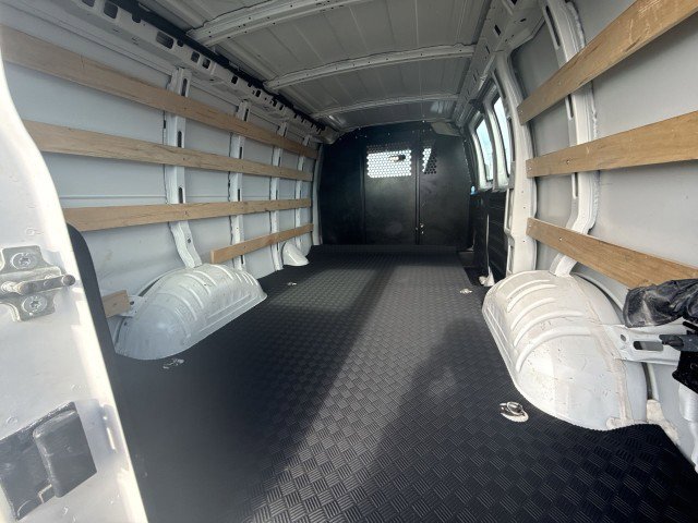 Certified 2024 GMC Savana 2500 w/ Driver Convenience Package image 20