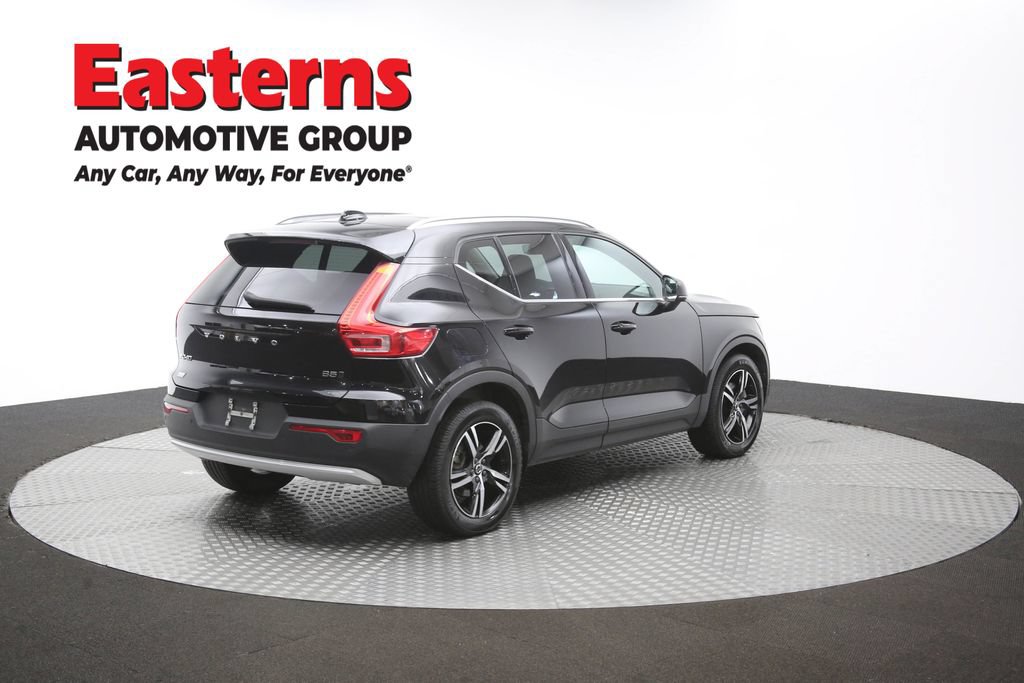 Used 2023 Volvo XC40 B5 Plus AWD/4WD image 41