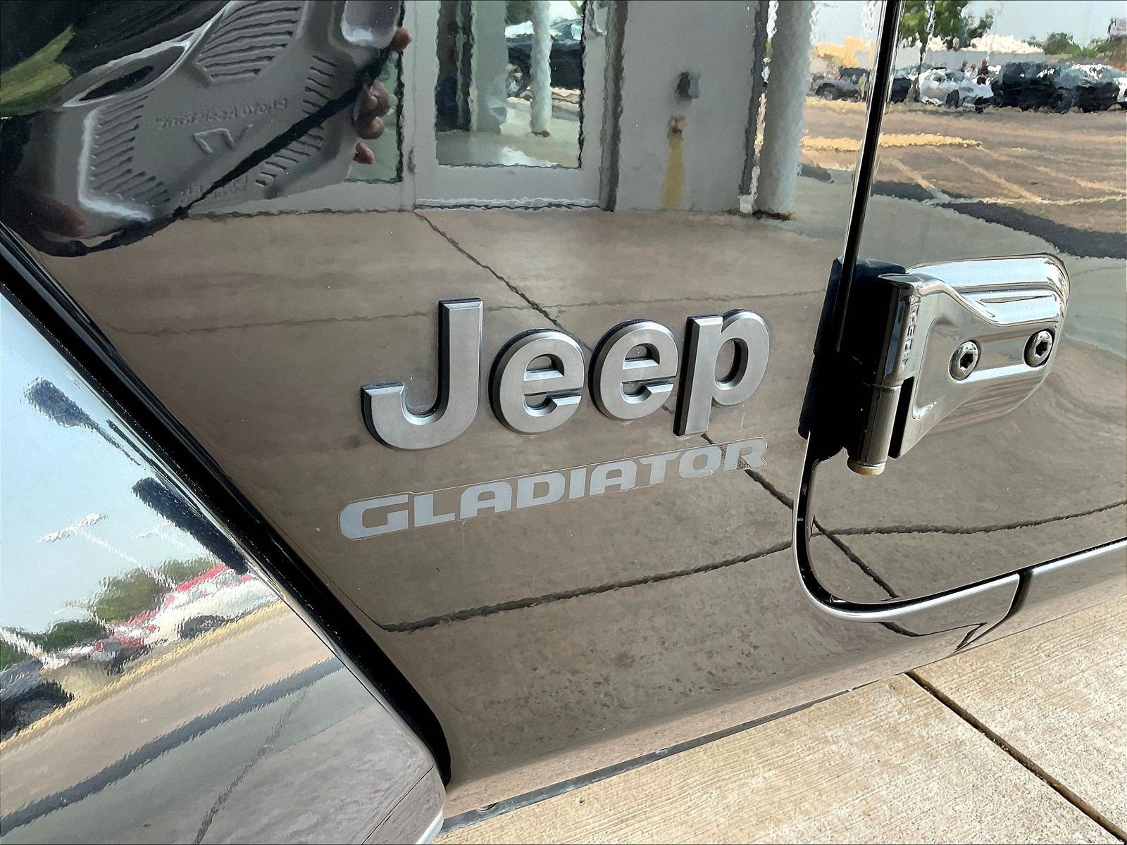 Used 2020 Jeep Gladiator Sport w/ Quick Order Package 24S AWD/4WD image 25
