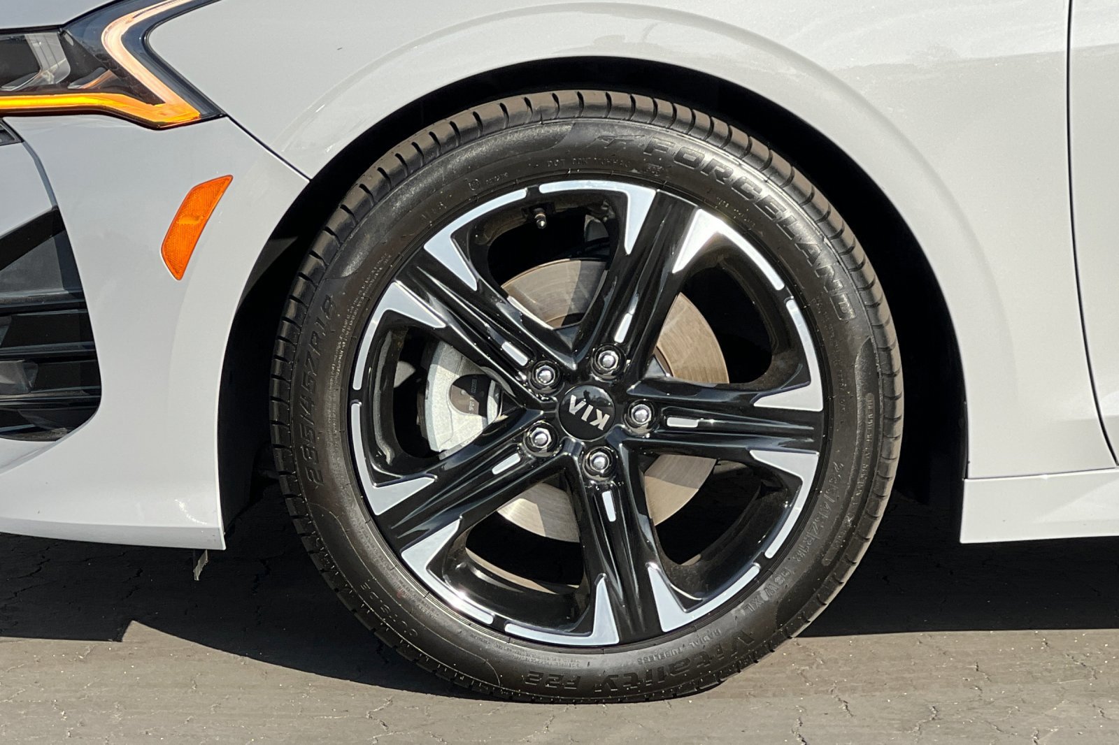 Used 2021 Kia K5 GT-Line w/ GT-Line FWD Premium Package image 25