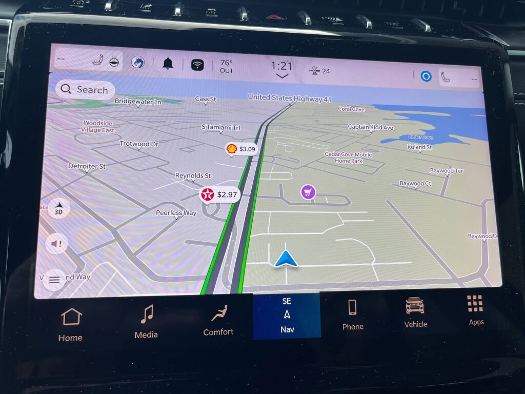 Used 2023 Jeep Grand Cherokee Limited image 17