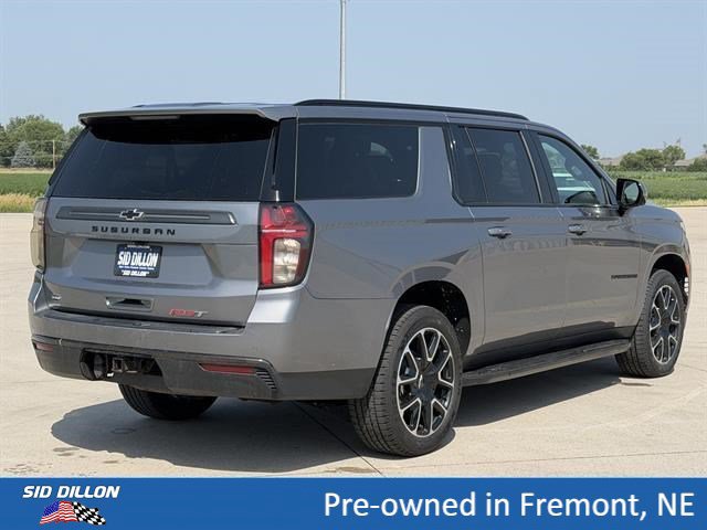 Certified 2021 Chevrolet Suburban RST w/ Luxury Package AWD/4WD image 4