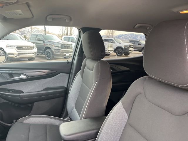 Used 2025 Chevrolet TrailBlazer LT image 13