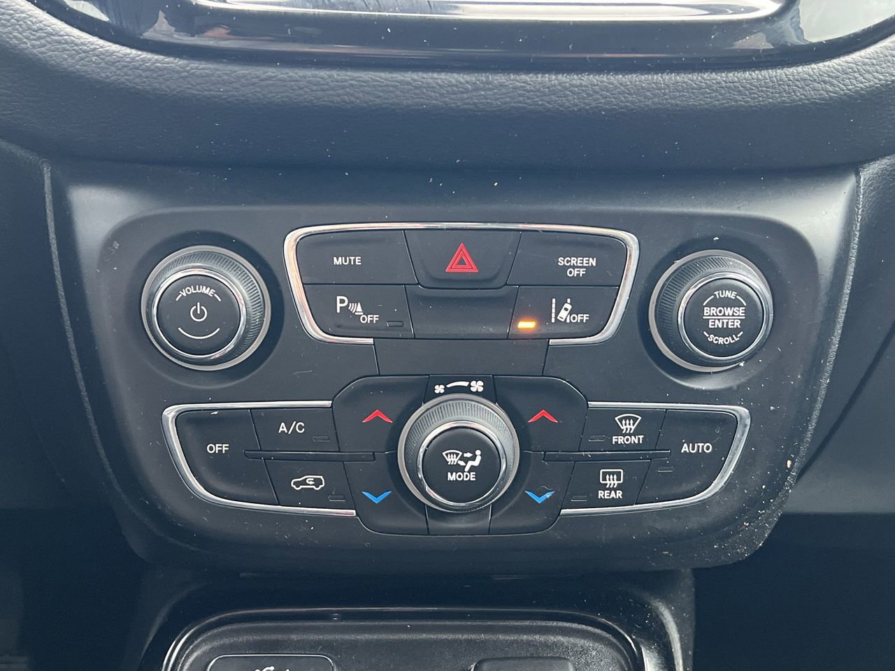 Used 2021 Jeep Compass Limited image 6