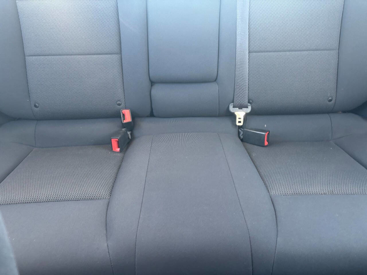 Used 2010 Dodge Avenger SXT image 17