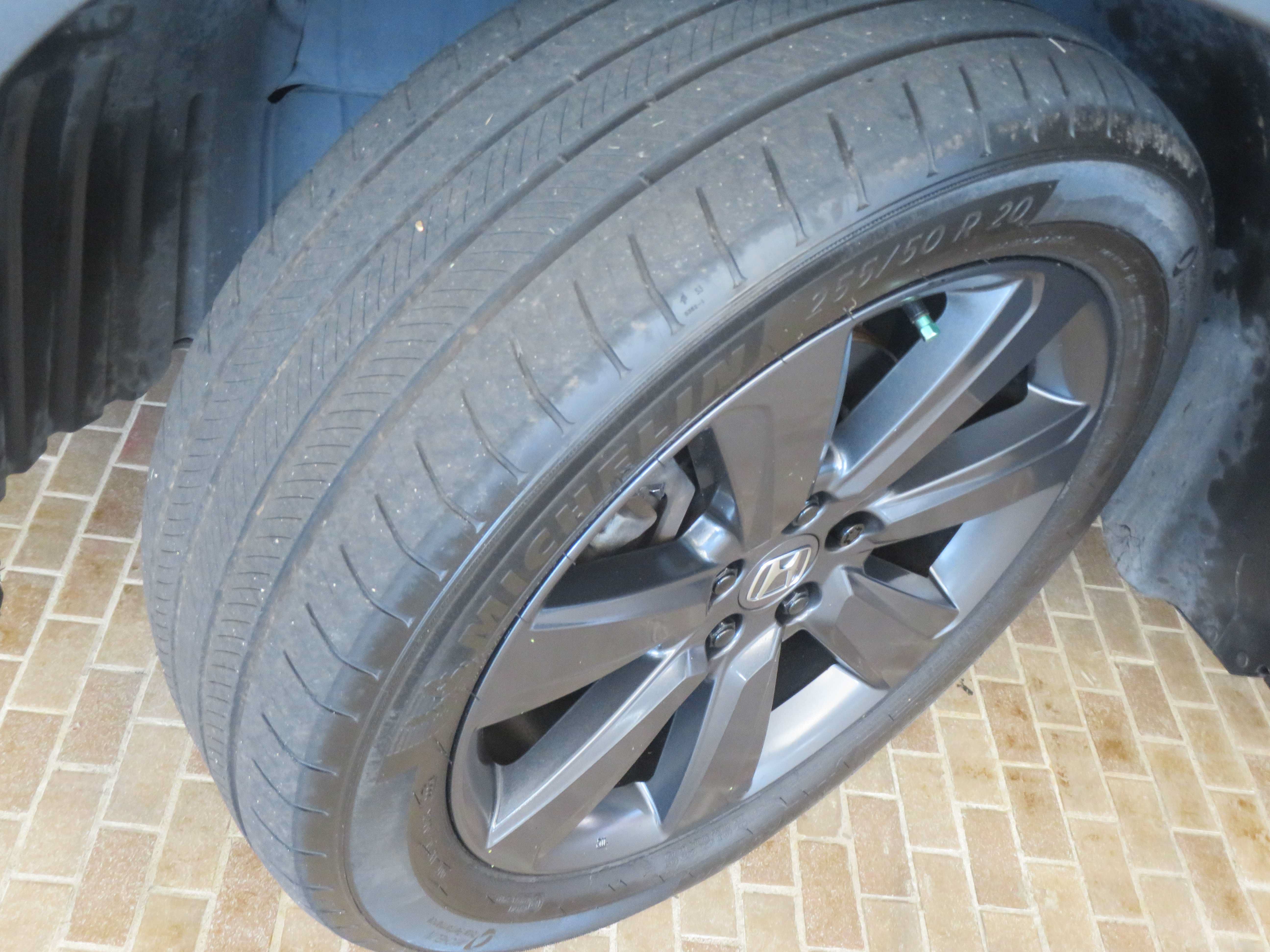 Used 2017 Honda Pilot EX-L image 11