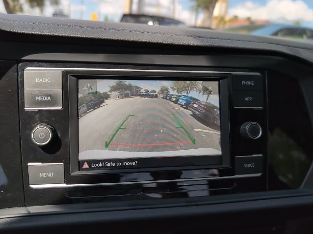 Used 2020 Volkswagen Jetta S image 18