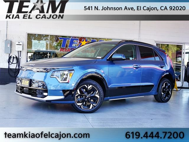 Certified 2024 Kia Niro Wave FWD image 2