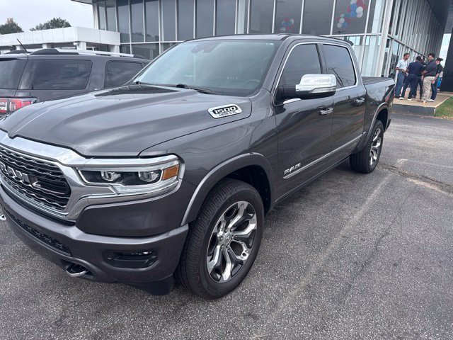Used 2022 RAM 1500 Limited w/ Body Color Bumper Group