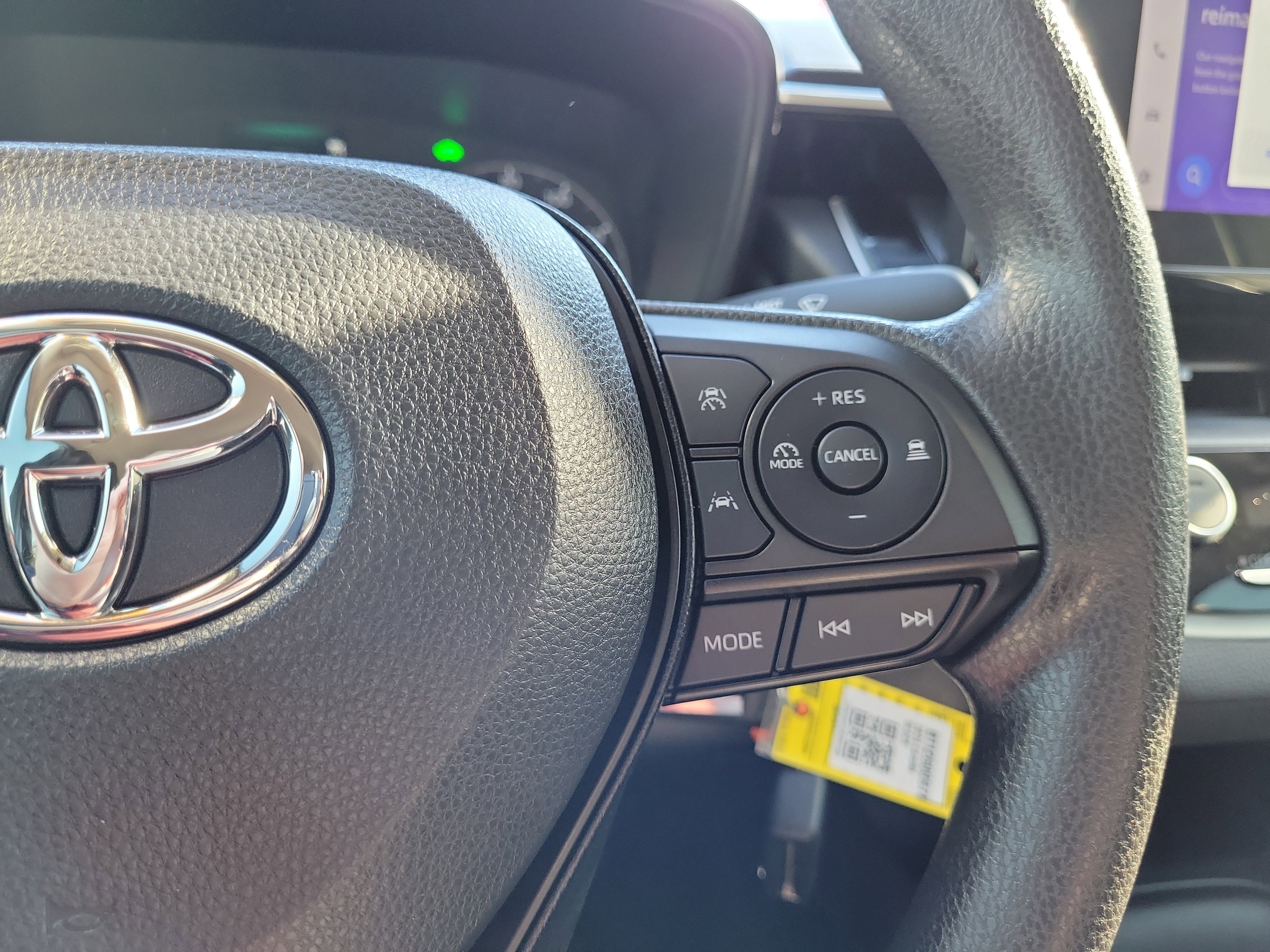 Used 2024 Toyota Corolla LE image 25