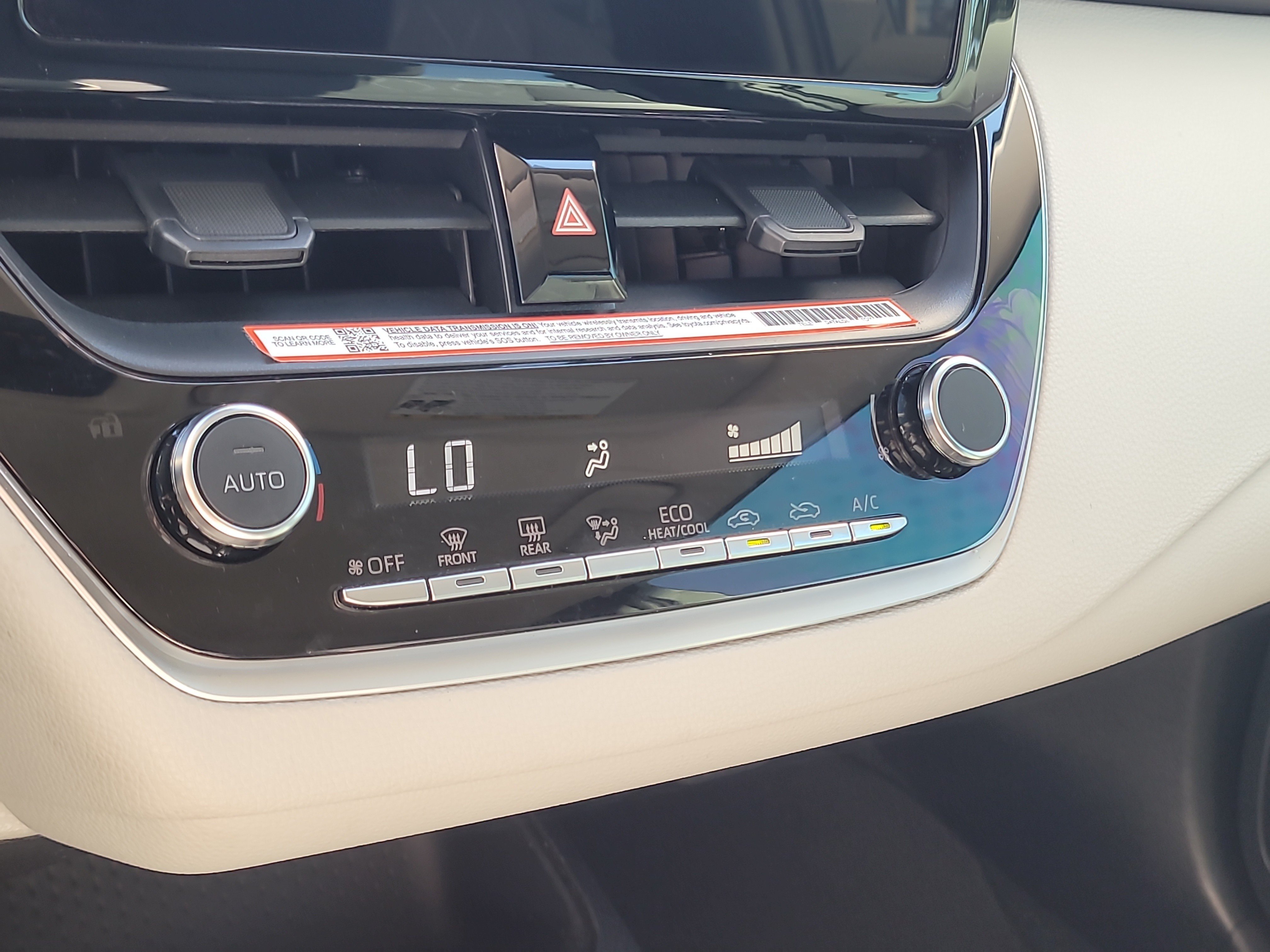 Certified 2025 Toyota Corolla LE FWD image 22