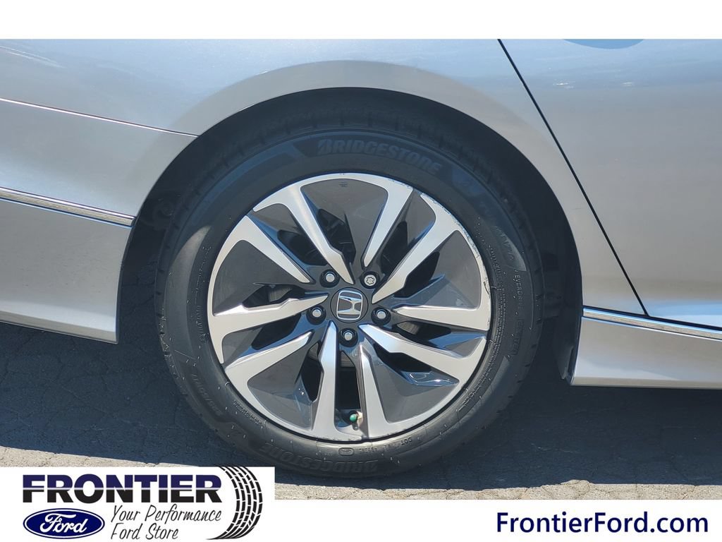 Used 2018 Honda Accord EX image 6