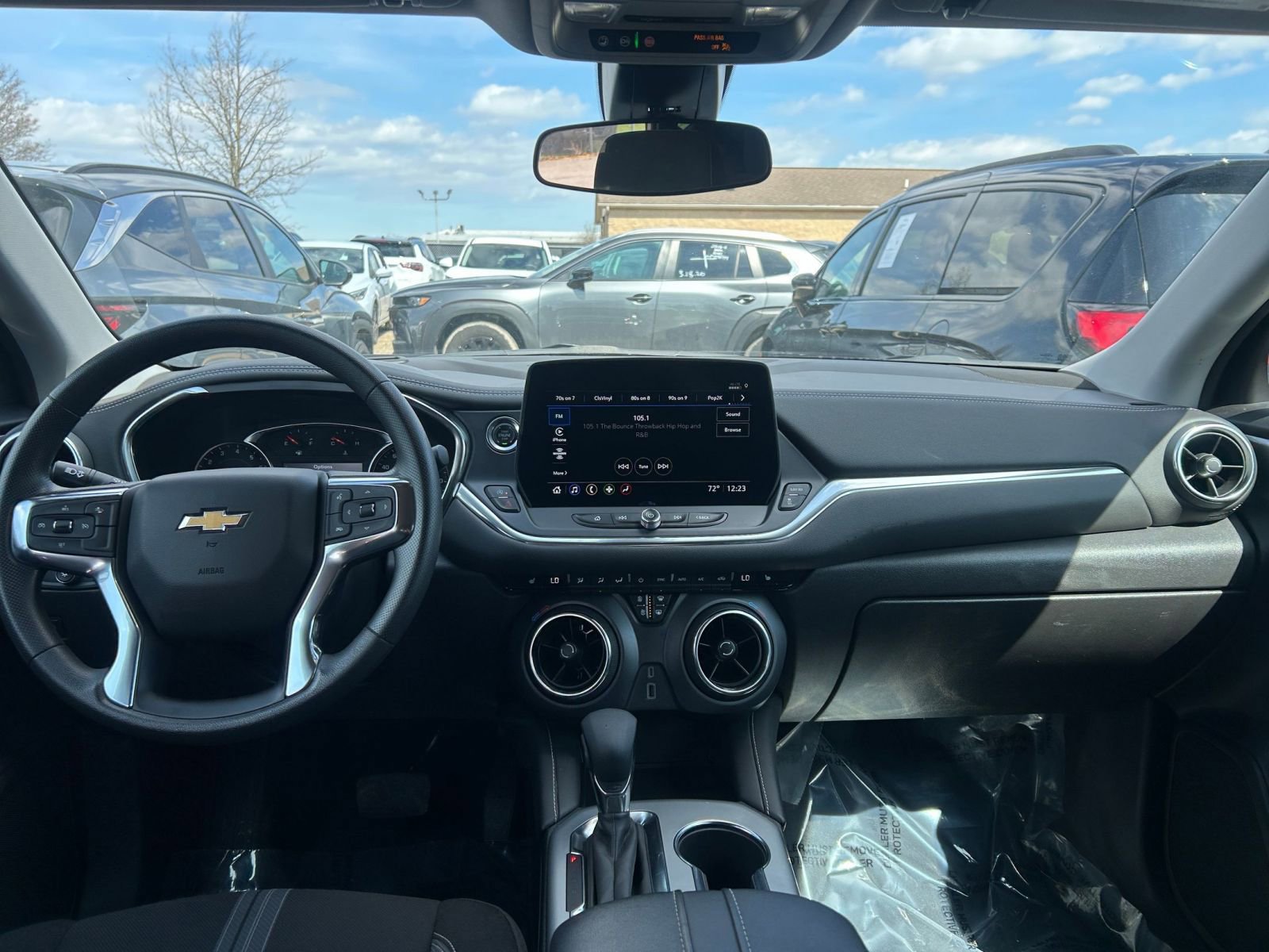 Used 2025 Chevrolet Blazer LT image 35