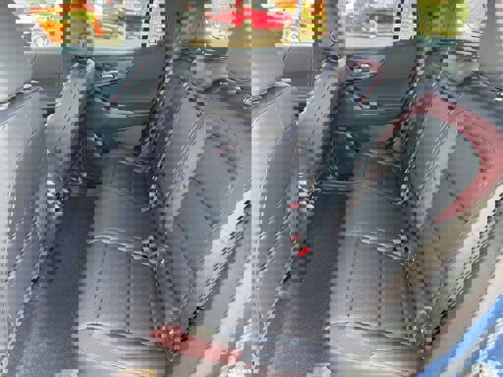 New 2026 Chevrolet Equinox RS w/ LPO, Floor Liner Package image 6