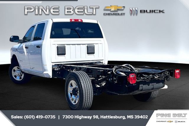 Used 2019 RAM 3500 Tradesman w/ Chrome Appearance Group image 2