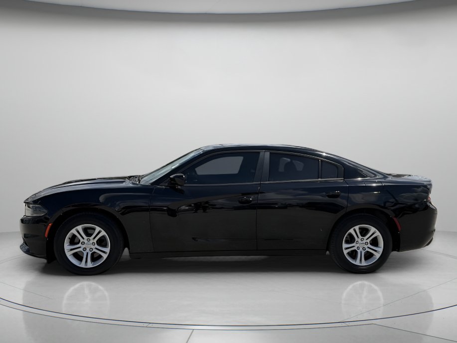 Used 2020 Dodge Charger SXT RWD image 5
