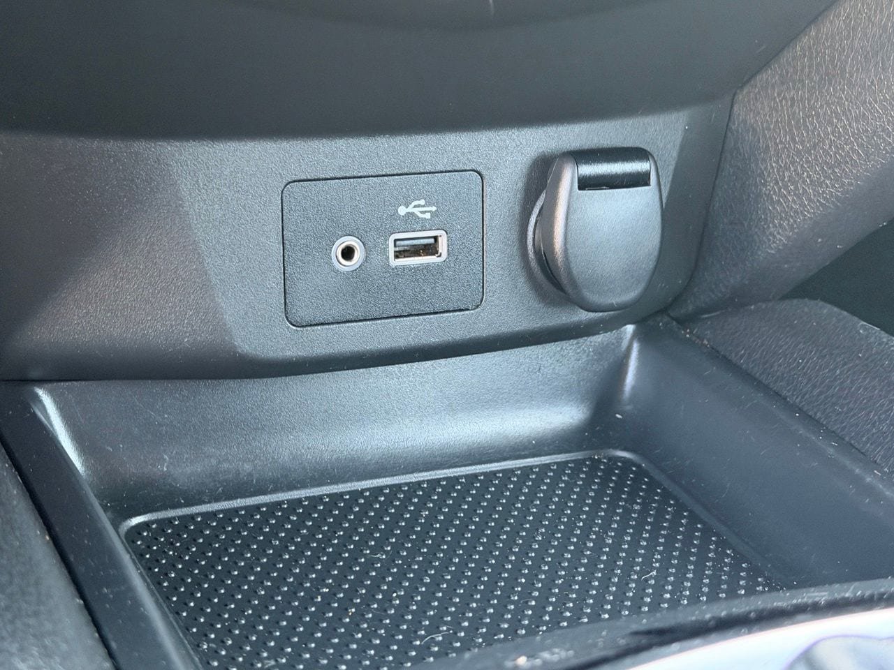 Used 2020 Nissan Rogue Sport S FWD image 18