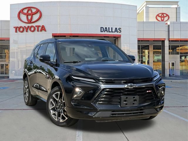 Used 2025 Chevrolet Blazer RS AWD/4WD image 1