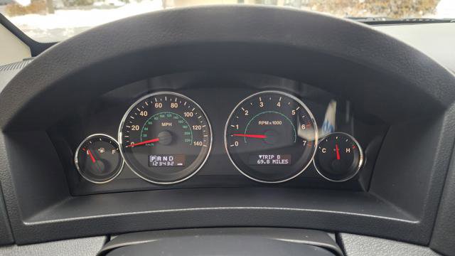 Used 2009 Jeep Grand Cherokee Laredo image 18