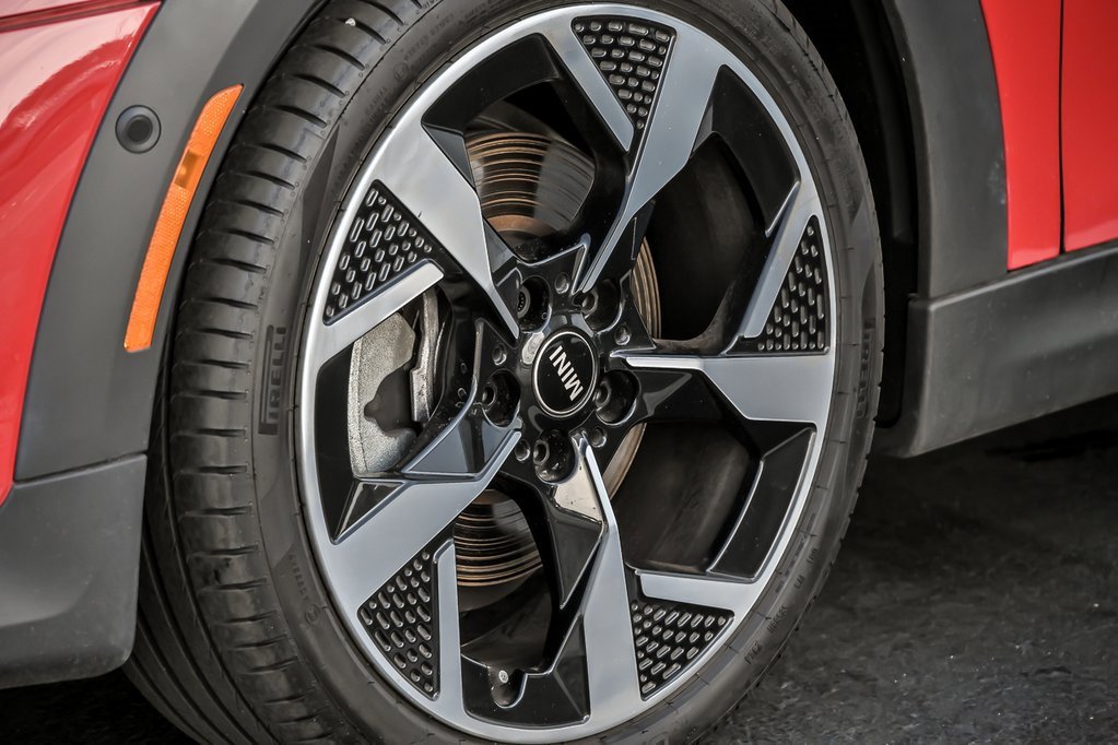 Used 2025 MINI Cooper S image 4