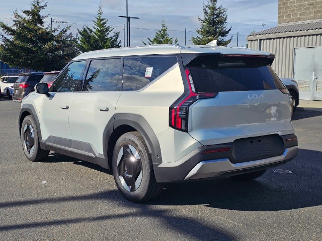 New 2026 Kia EV9 Wind AWD/4WD image 3