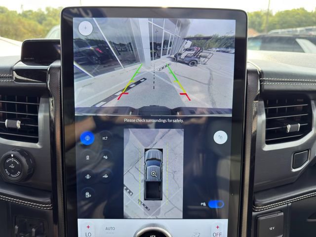 Used 2023 Ford F150 Lightning Platinum image 25