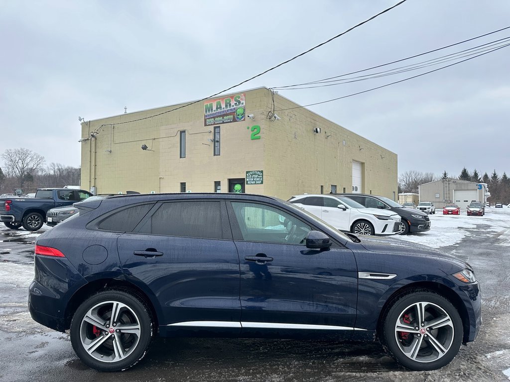 Used 2020 Jaguar F-PACE S image 12