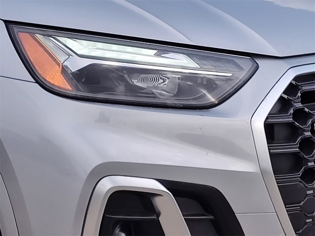 Certified 2025 Audi Q5 2.0T Premium Plus w/ Premium Plus Package image 16