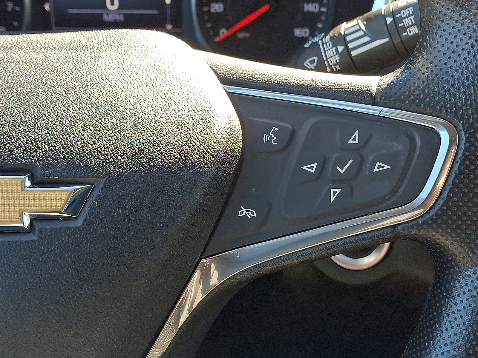 Used 2020 Chevrolet Equinox LT image 21