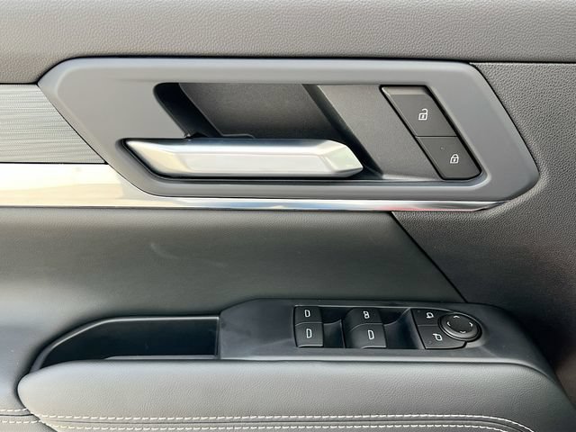 New 2026 GMC Terrain Elevation FWD image 13