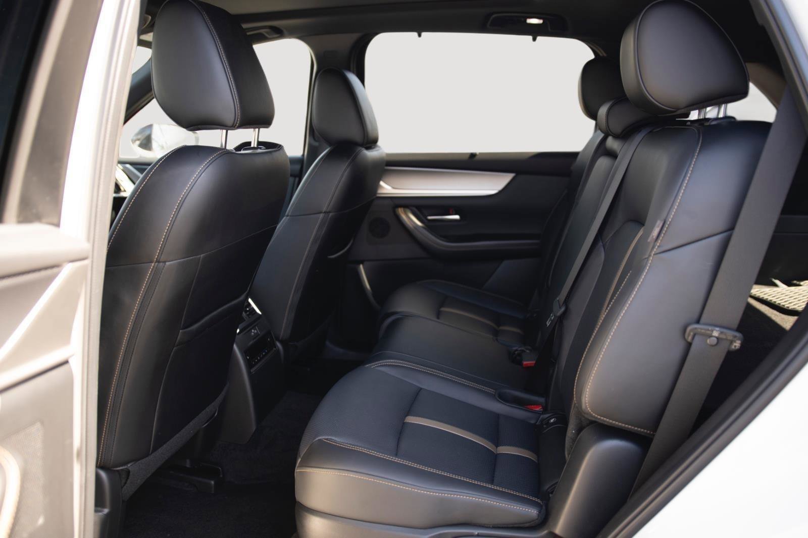 Used 2025 MAZDA CX-70 3.3 Turbo S w/ Premium Package image 15